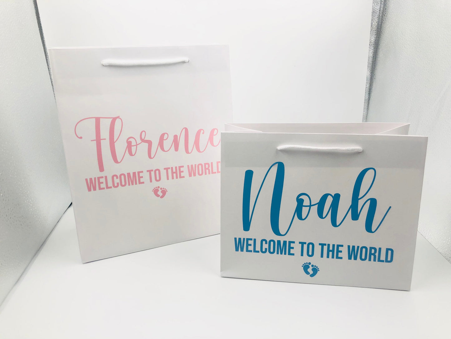 Personalised Newborn Baby Luxury Gift Bag - Any Name - Various Colours - New baby, Baby Shower, Congratulations - Baby Footprints
