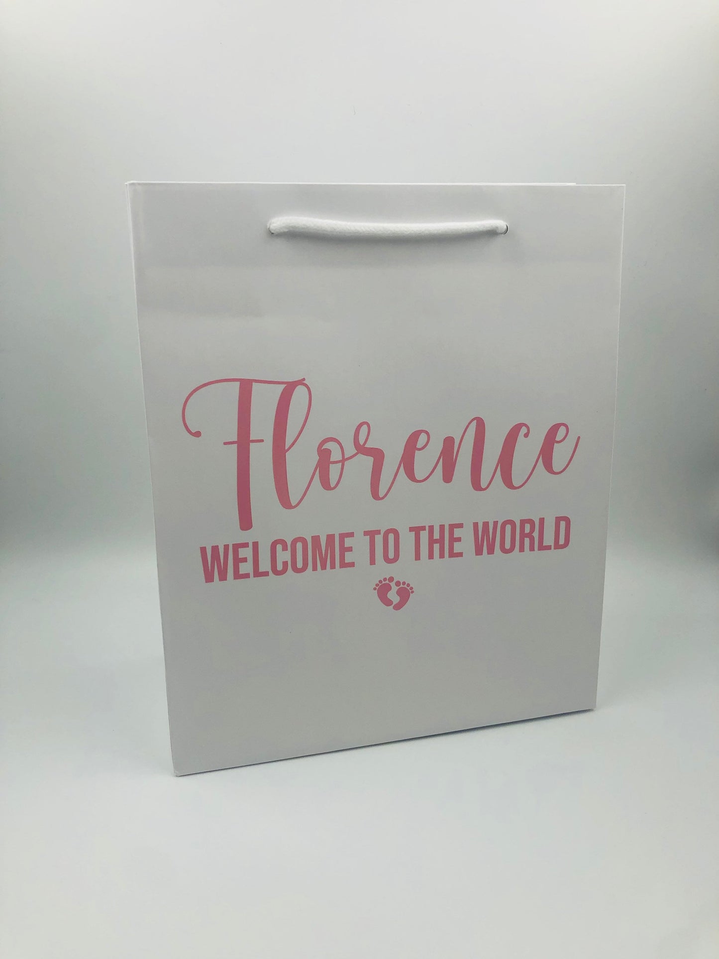 Personalised Newborn Baby Luxury Gift Bag - Any Name - Various Colours - New baby, Baby Shower, Congratulations - Baby Footprints