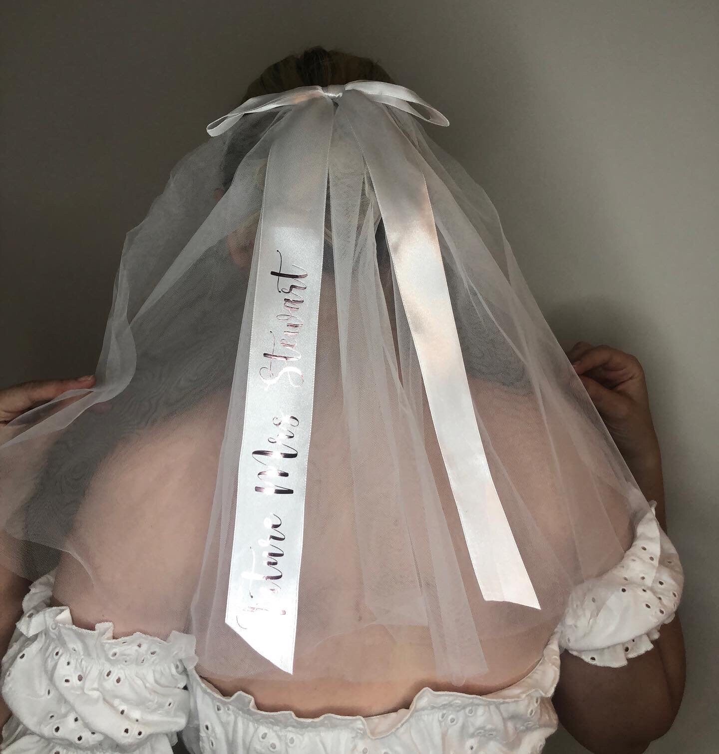 Personalised Hen Party Bride to Be Veil | bachelorette accessories | Party Veil | Future Mrs