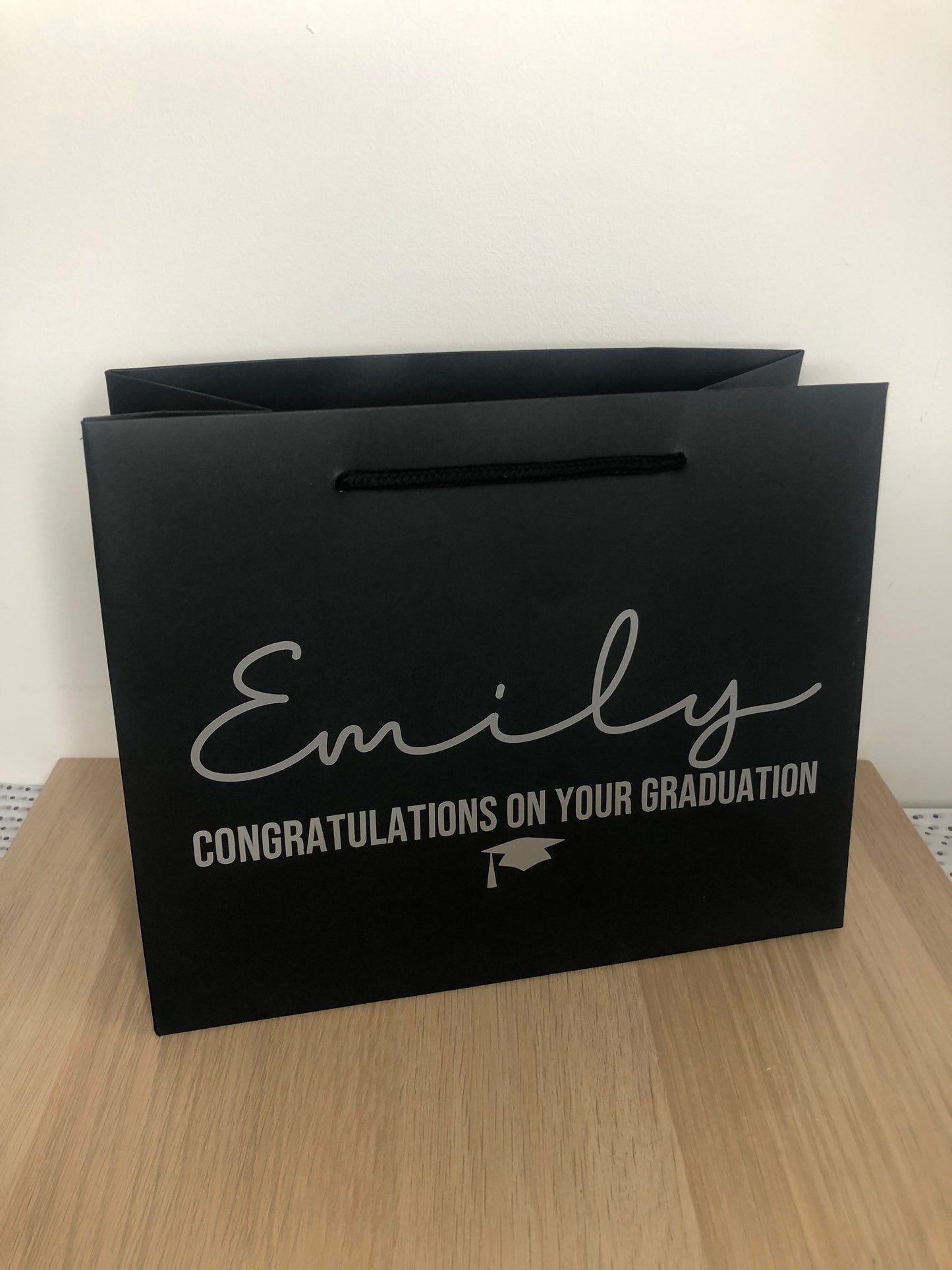 Personalised Graduation Luxury Gift Bag - Any name - Various colours - Metallic vinyl lettering - End of Uni, Class of 2022