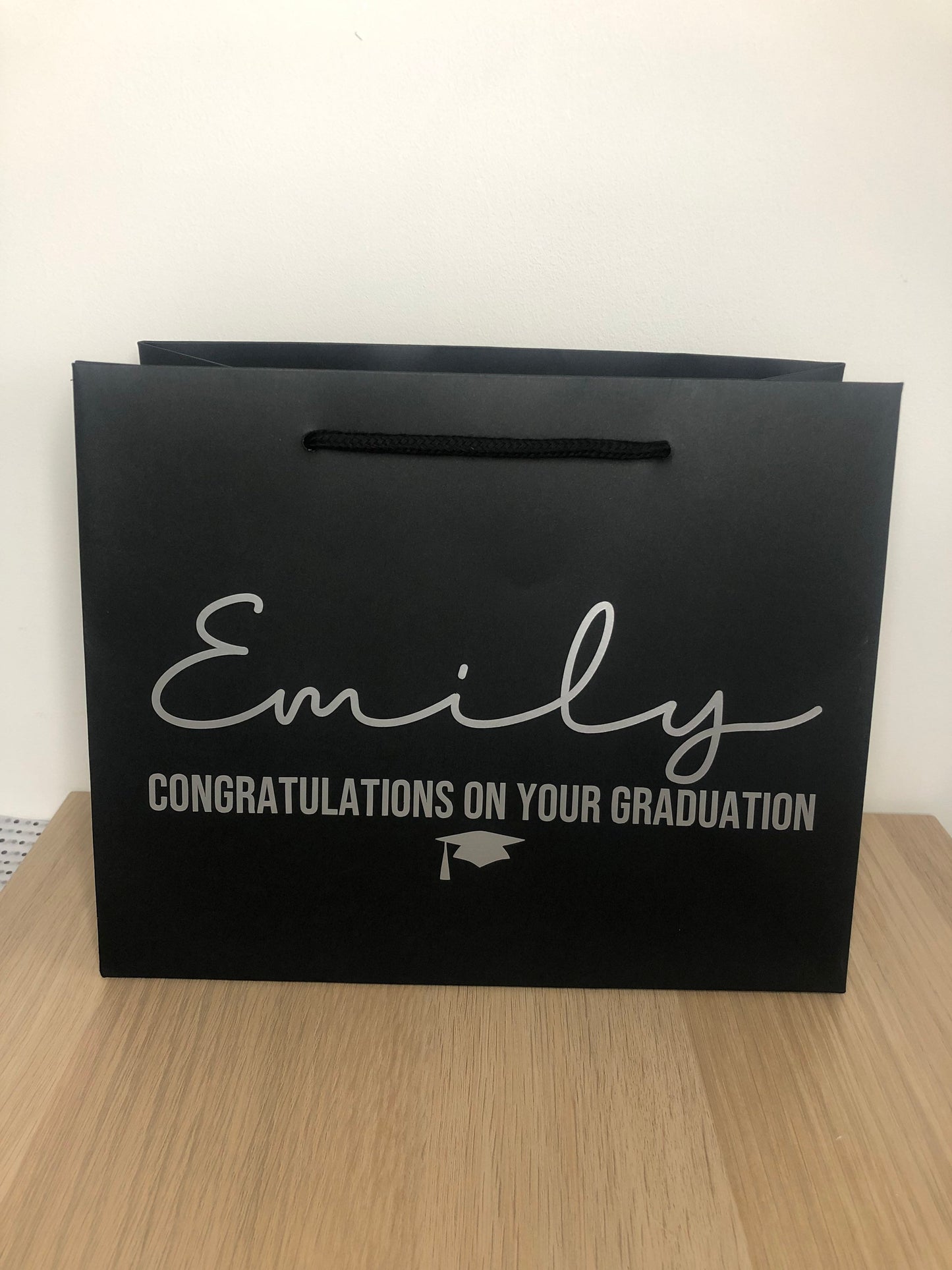 Personalised Graduation Luxury Gift Bag - Any name - Various colours - Metallic vinyl lettering - End of Uni, Class of 2022