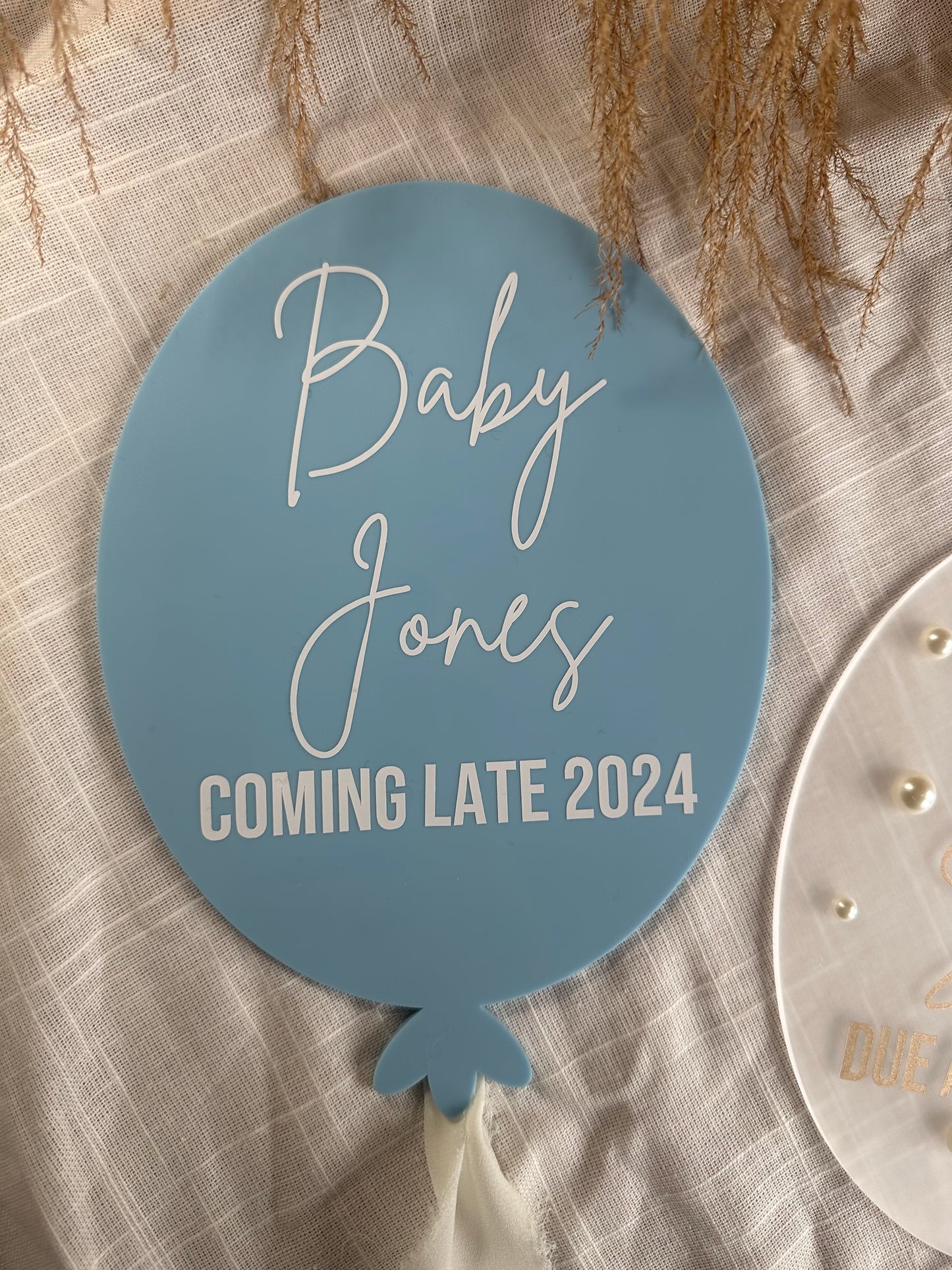 Personalised Acrylic/Wooden Balloon Disc Baby Pregnancy Announcement/New Baby/Gender Reveal