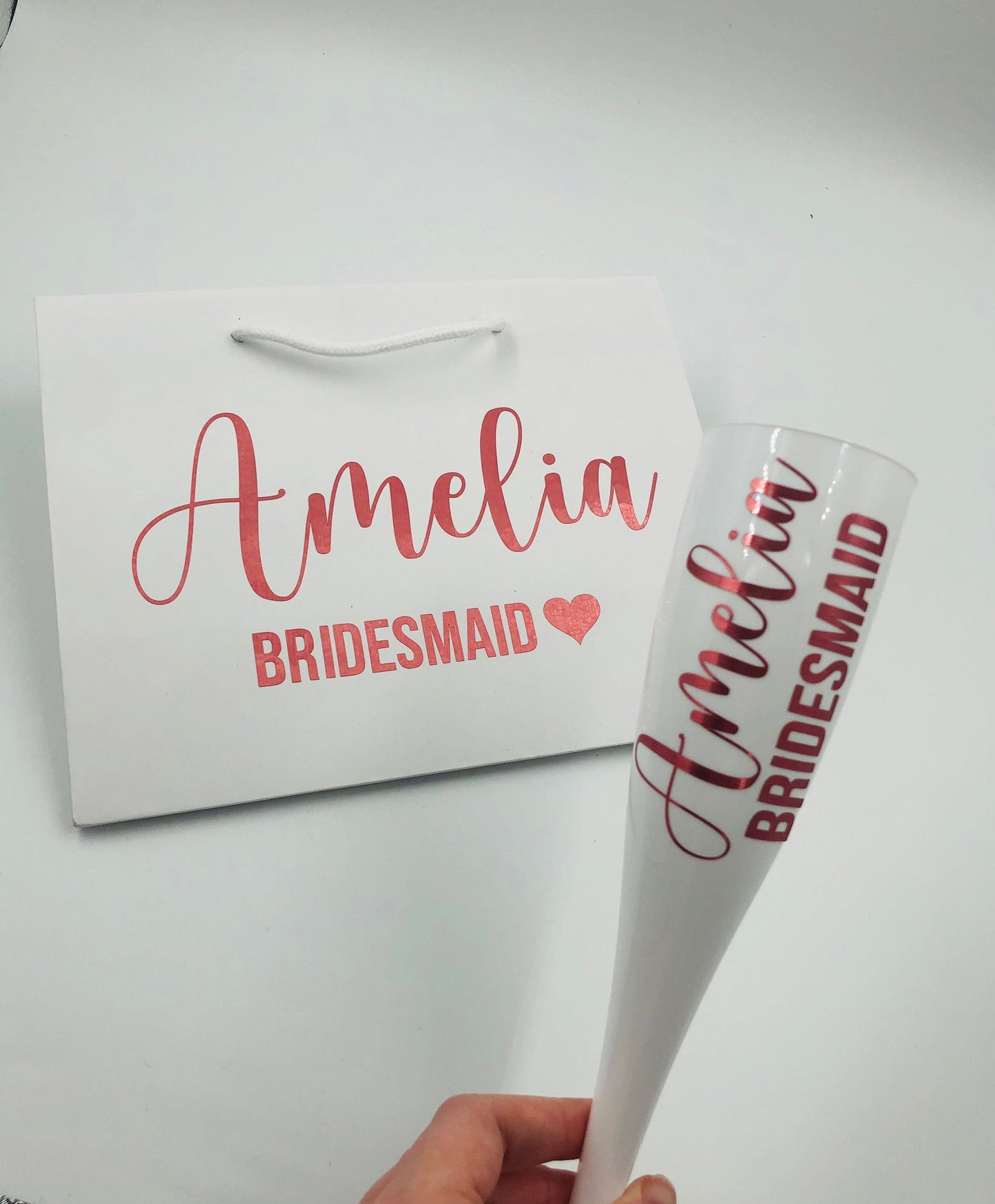 Personalised Bridesmaid, Bride, Mother of the Bride Gift Set/Bundle - Champagne Flute and Matching Gift Bag -Variety of bag and font colours