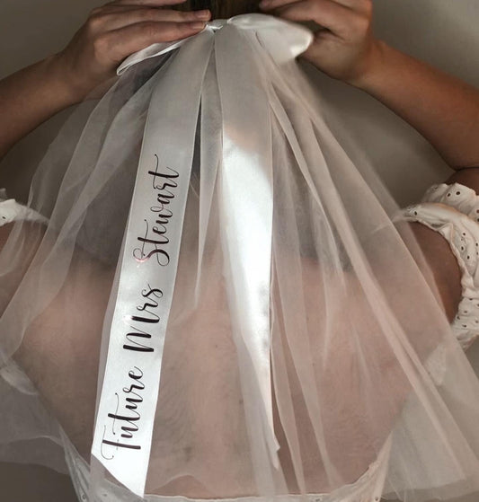Personalised Hen Party Bride to Be Veil | bachelorette accessories | Party Veil | Future Mrs