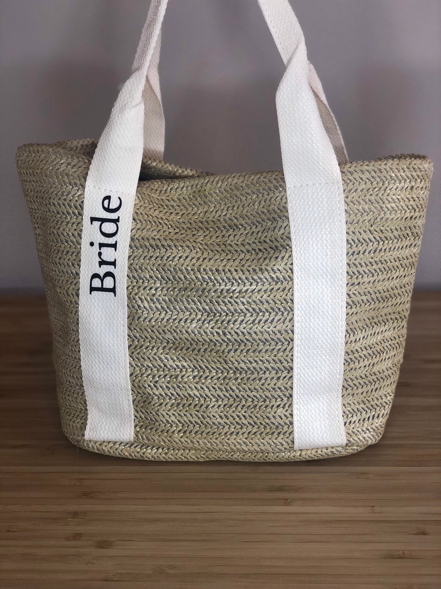 Personalised straw bag, handbag, holiday bag, lunch bag | Hen party gifts, Bridesmaid Gifts | bridal party, bachelorette, special gift