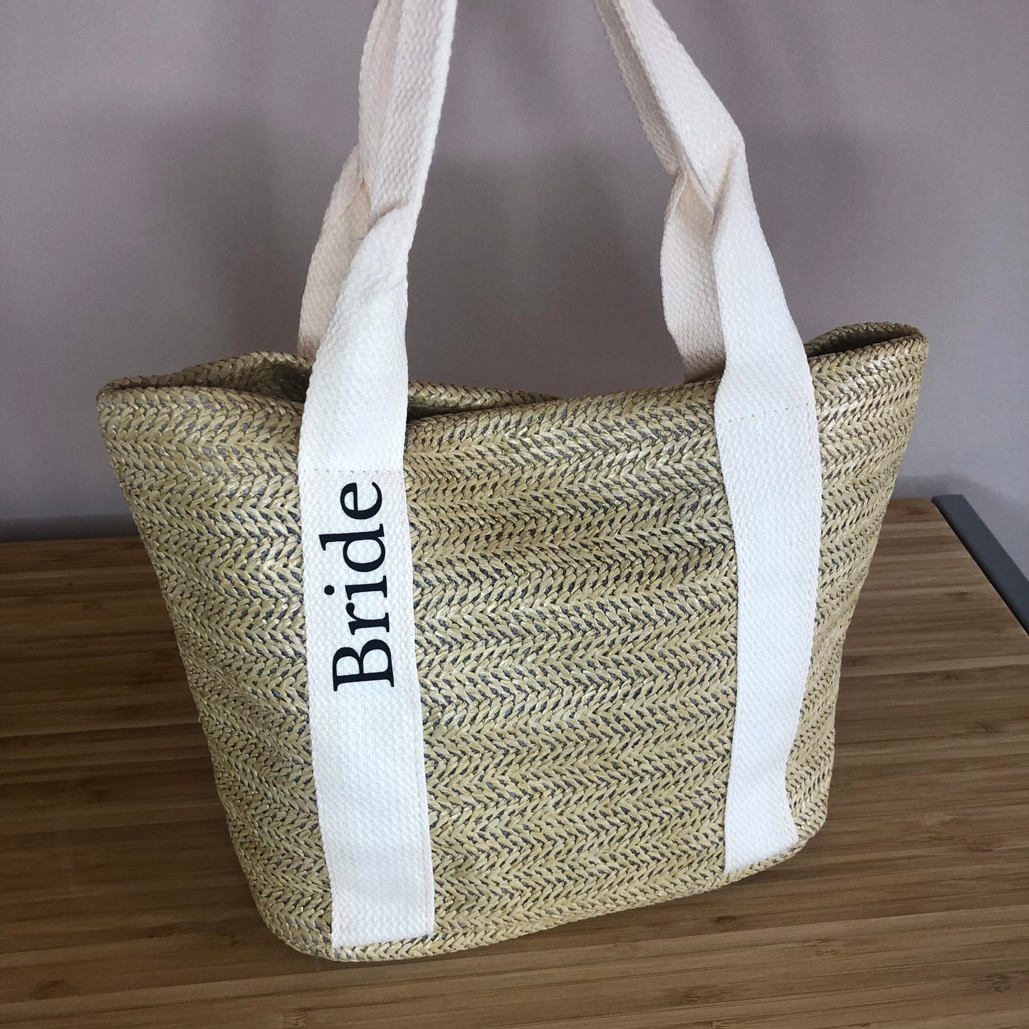 Personalised straw bag, handbag, holiday bag, lunch bag | Hen party gifts, Bridesmaid Gifts | bridal party, bachelorette, special gift