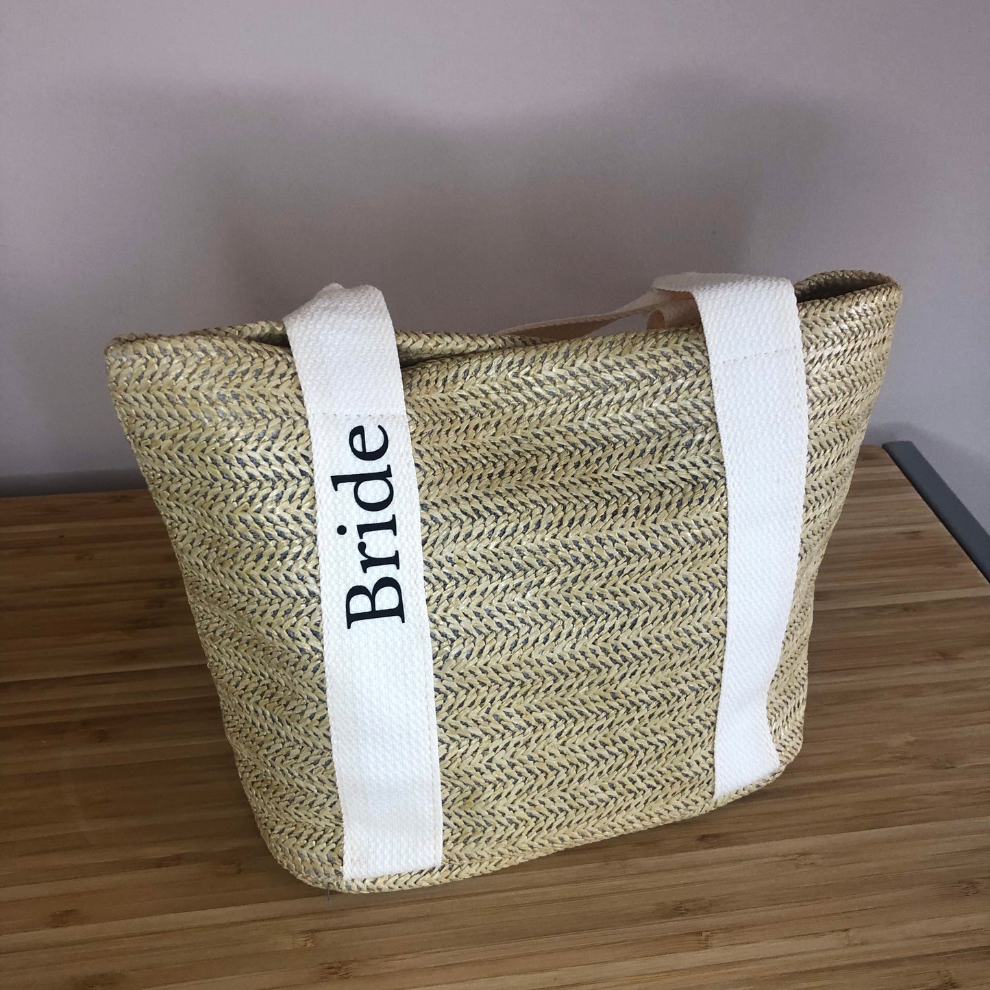 Personalised straw bag, handbag, holiday bag, lunch bag | Hen party gifts, Bridesmaid Gifts | bridal party, bachelorette, special gift